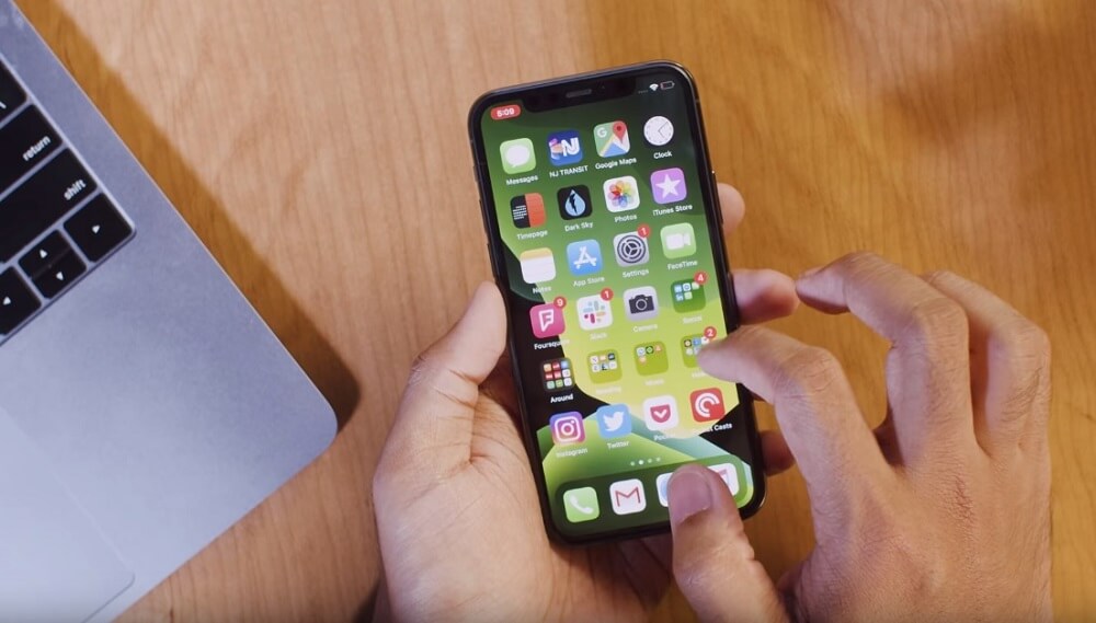 ajfon 11 i ajfon 11 pro Maćoni telefoni 3